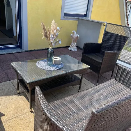 Casa Paletta -Modern -Terrasse -Parkplatz -Kueche * Sigmaringen